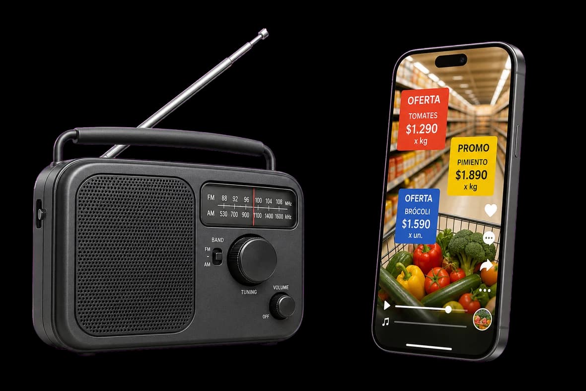 Radio portátil gris oscuro junto a un celular con ofertas